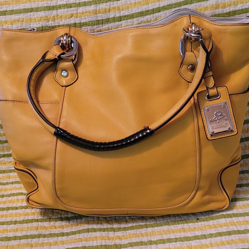 BRUCE MAKOWSKY CLASSIC YELLOW SOFT LEATHER TOTE W/ REINFORCED STRAPS-17 X 13 X 5